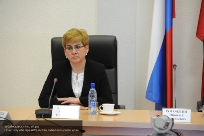 Объявившая об отставке губернатор Забайкалья продлила себе отпуск и не вышла на работу