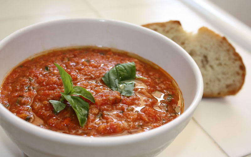 Роскошный томатный суп «Pappa al pomodoro»- любимое блюдо Софи Лорен