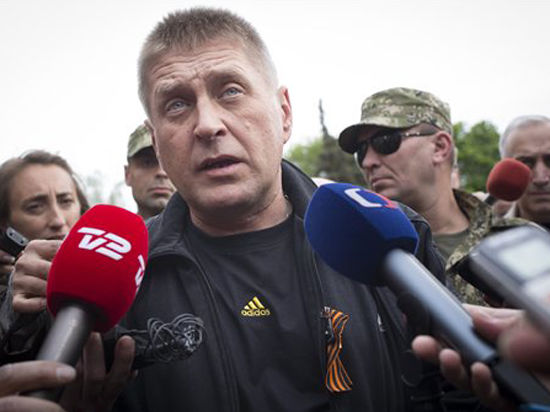 Понаморев: У Гиркина было время одуматься и снять картонную корону.