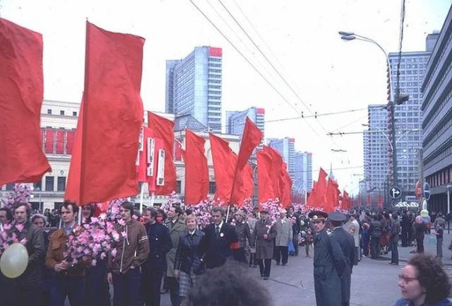 Москва в преддверии 1 мая 1982 года. Москва в преддверии 1 мая 1982 года.
