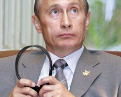 В.Путин больше не подслушивает чужих разговоров