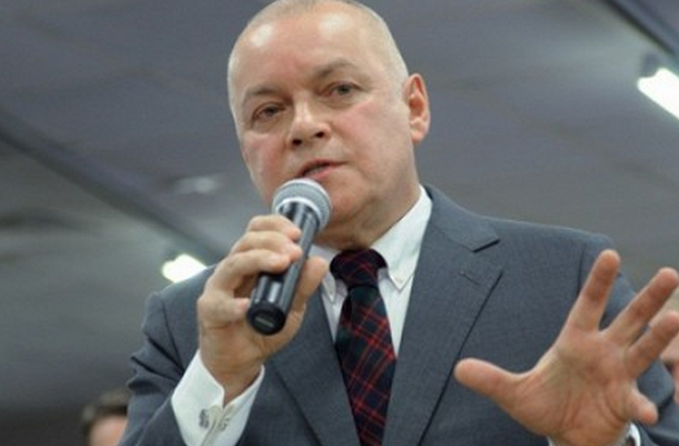 Планы Яценюка направить фильм про Крым в Гаагу вызывают сочувствие Планы Яценюка направить фильм про Крым в Гаагу вызывают сочувствие