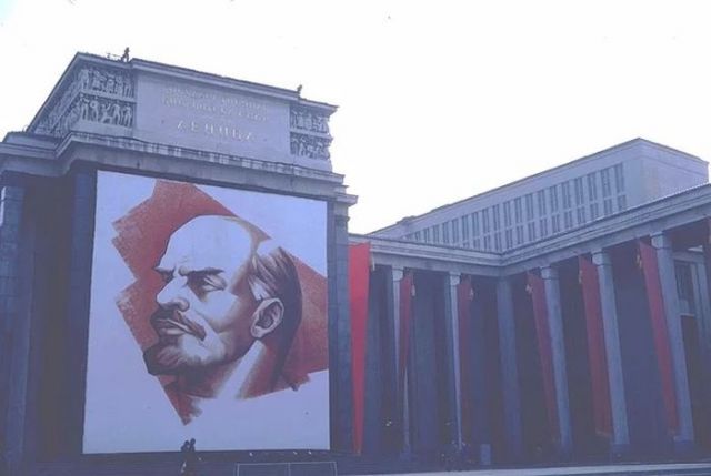 Москва в преддверии 1 мая 1982 года. Москва в преддверии 1 мая 1982 года.
