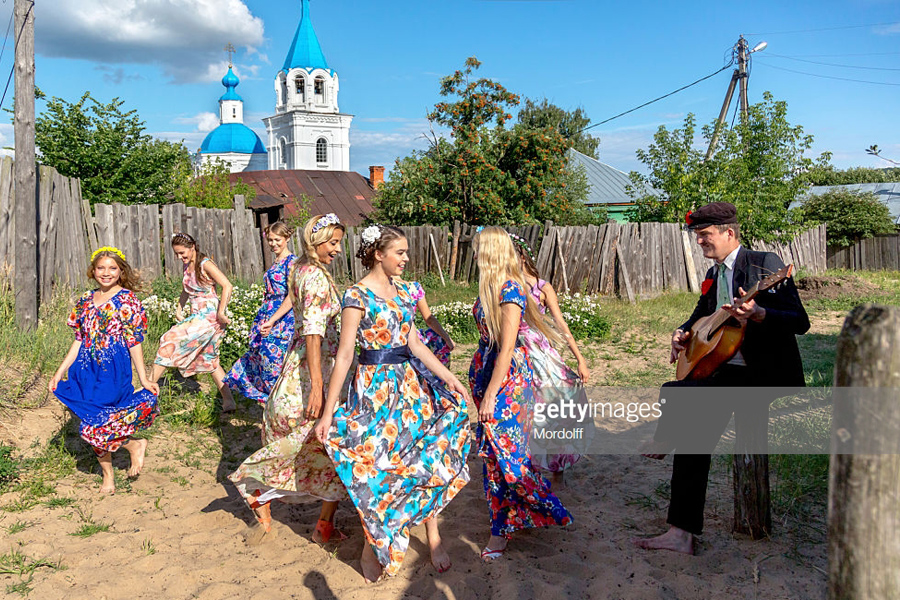 Russians-Dancing Russians-Dancing