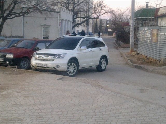 Я паркуюсь как ... Ну вот как такое возможно?
