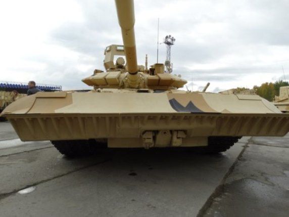 СМИ: переброшенные в Сирию Т-90А нуждаются в улучшении