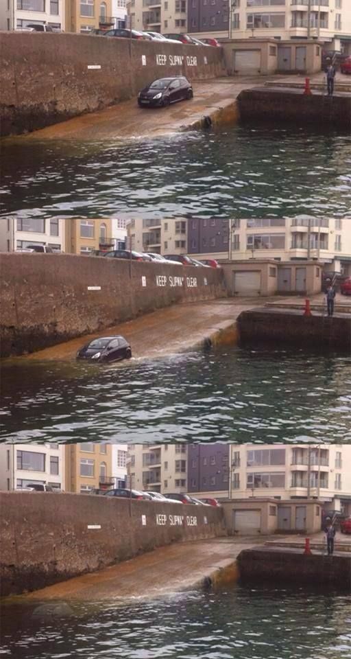 Свежая порция автомобильного юмора (41 фото) Свежая порция автомобильного юмора (41 фото)