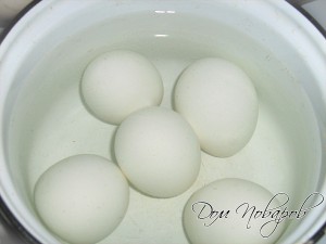 Красим яйца на Пасху. 10 способов!