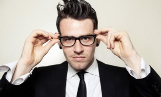Как избавиться от царапин на очках: 10 простых способов