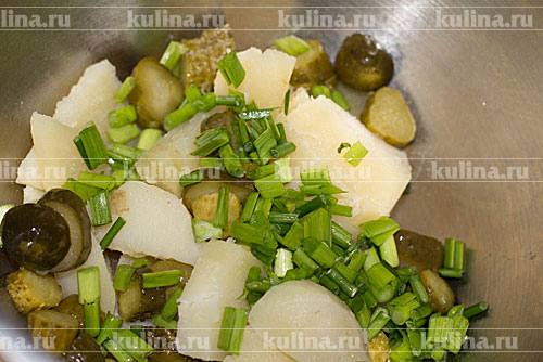 Салат из копченой горбуши