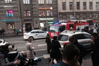 В Санкт-Петербурге водитель уснул за рулем и сбил пятерых пешеходов
