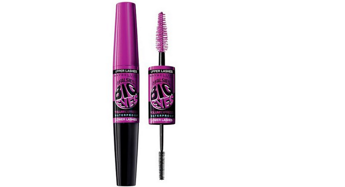 Waterproof Mascaras to Take to the Beach