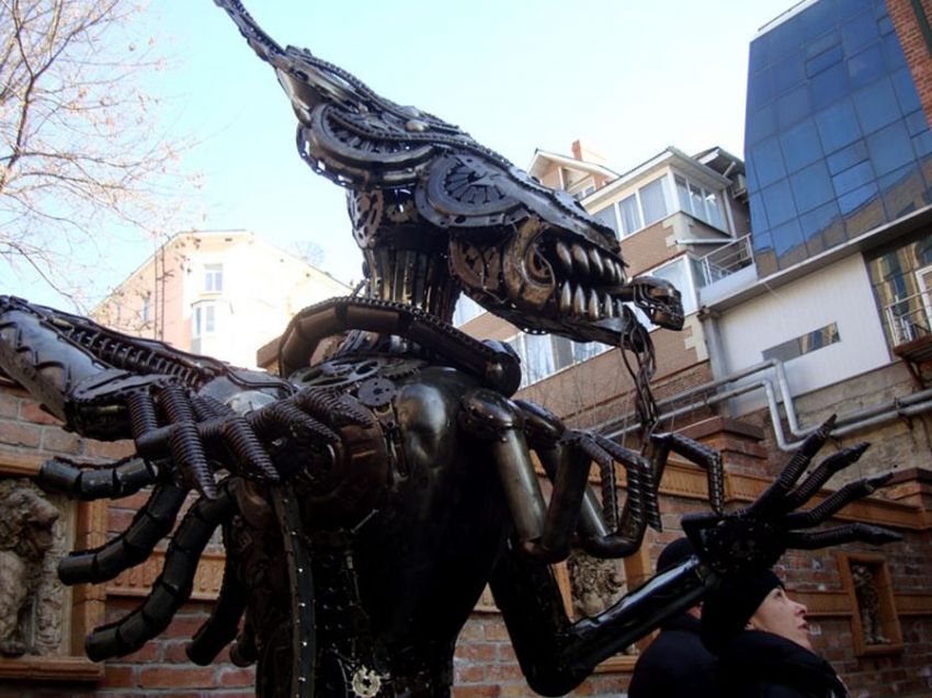 скульптуры, чужой, хищник, Россия