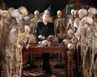 "КОМПРОМАТ" на  А.Невзорова и  "рога и копыта" тоже его!