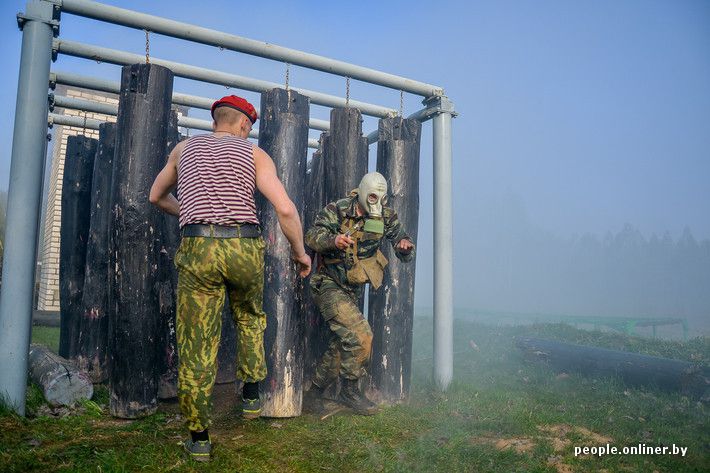 Репортаж с полигона, где спецназовцы сражаются за краповый берет репортаж, с полигона, спецназовцы, сражаются, за краповый берет