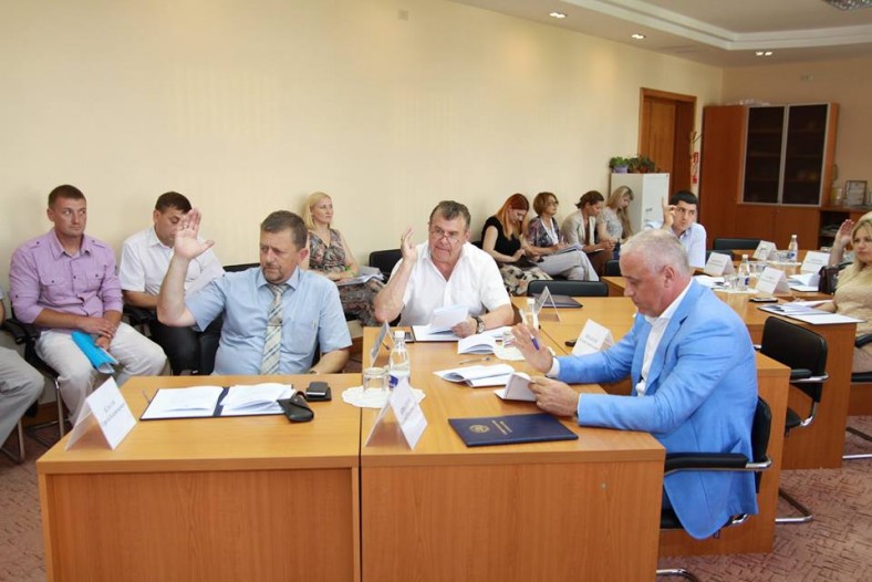 Комитет Госсовета Крыма собрался на каникулы - до этого решает важные вопросы (фото)