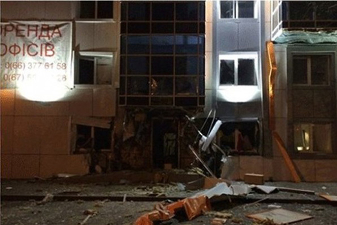 В Одессе взорвали бомбу возле дверей офиса украинской партии 