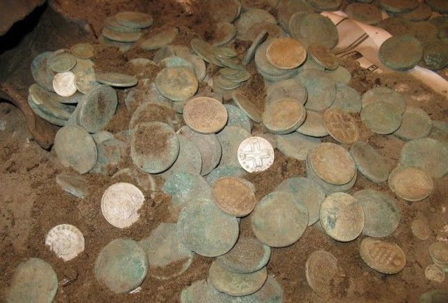 клад, монеты, находка