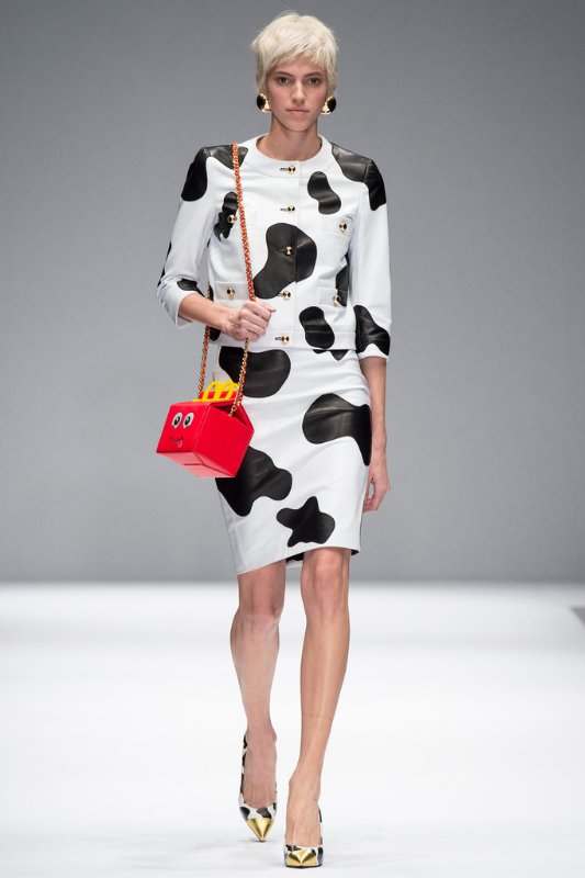 Неделя моды в Нью Йорке: Moschino осень-зима 2014/2015 Неделя моды в Нью Йорке: Moschino осень-зима 2014/2015