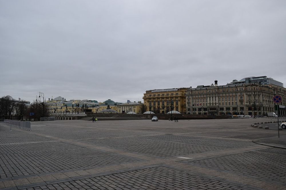 10 фото пустой Москвы, которая похорошела при коронавирусе