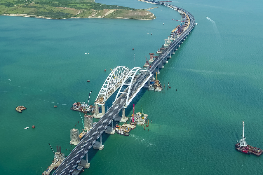 Крымский мост открыт для автомобилей.png Крымский мост открыт для автомобилей.png