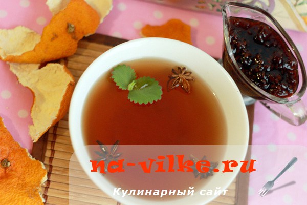 Чай с малиной и мёдом