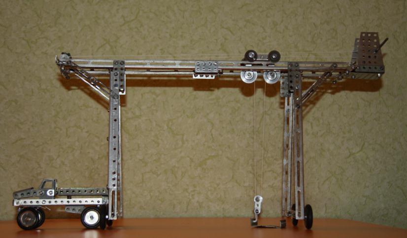 Лего против Советского конструктора. Козловой кран конструктор, лего