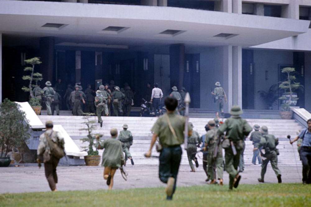 Освобождение Сайгона: как это было! К 40-летию со Дня Победы Вьетнама (США) (24)