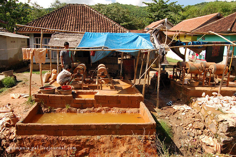 Как добывают золото на острове Ломбок, Индонезия геология, золото, индонезия, люди, факты