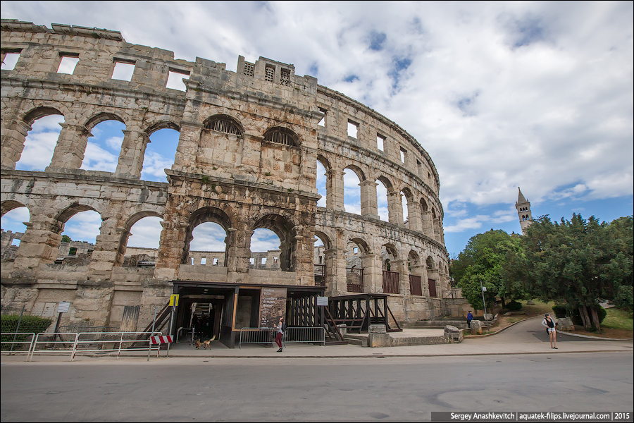 Roman Amphitheater of Pula city / Римский амфитеатр в Пуле