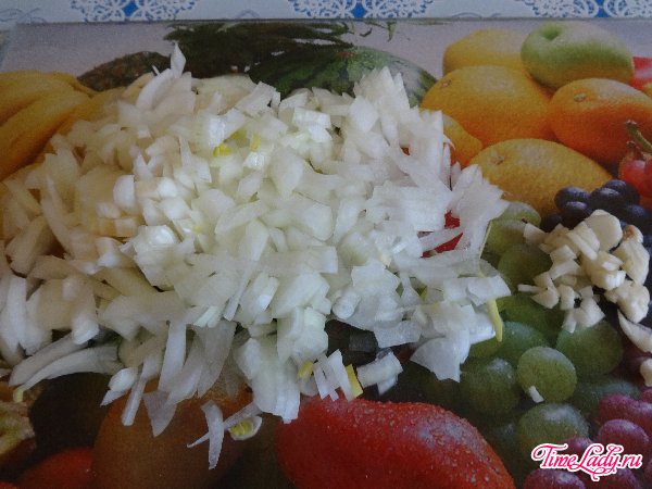 Спагетти с шампиньонами и овощами Спагетти с шампиньонами и овощами.
