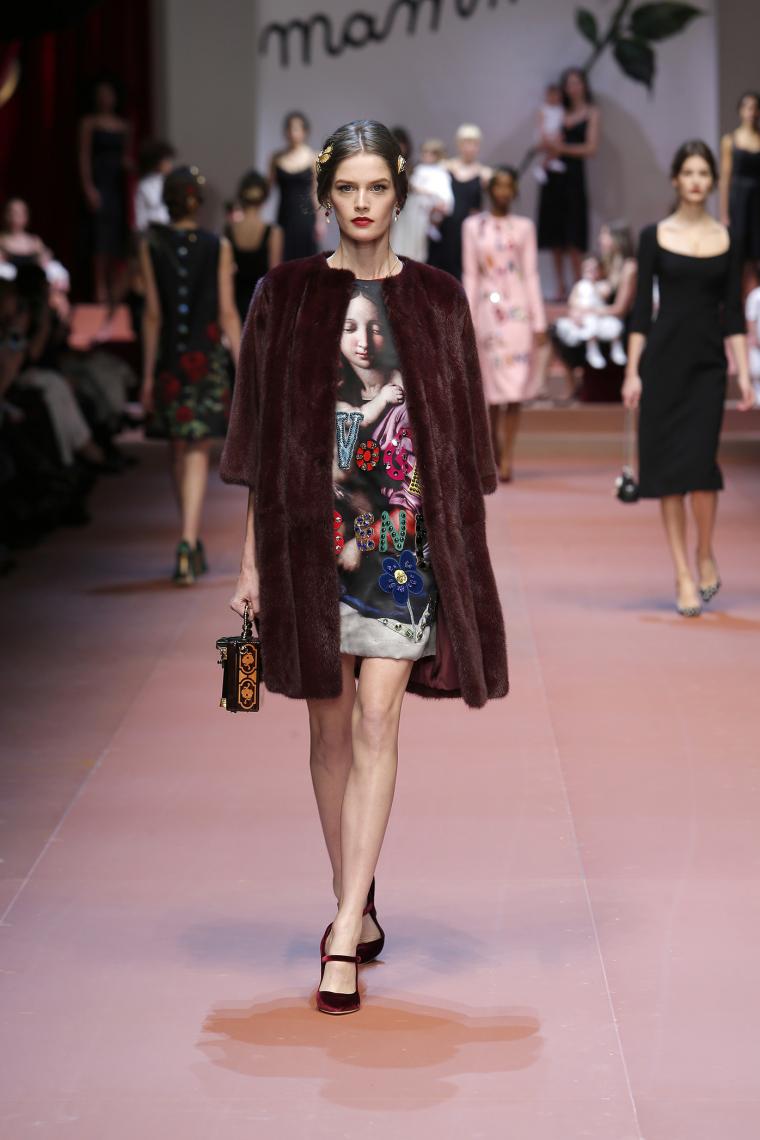 Dolce & Gabbana Осень-Зима 2015-2016. Нет слов, это просто надо видеть... Dolce & Gabbana Осень-Зима 2015-2016. Нет слов, это просто надо видеть...