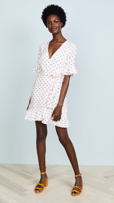 WAYF, 7 468 руб. (на сайте Shopbop) WAYF, 7 468 руб. (на сайте Shopbop)