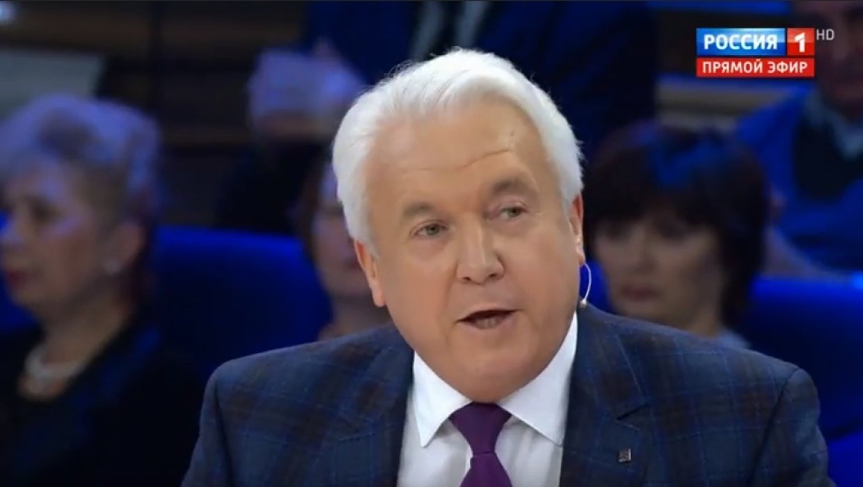Олейник прояснил детали преступлений Майдана и причину вырубки киевских деревьев Олейник прояснил детали преступлений Майдана и причину вырубки киевских деревьев