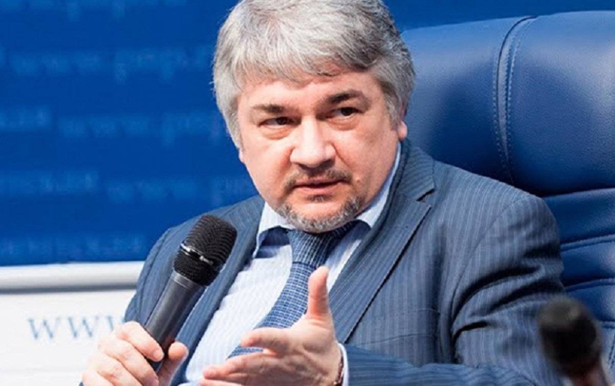 Ищенко: Украина пойдет на обострение отношений с Венгрией
