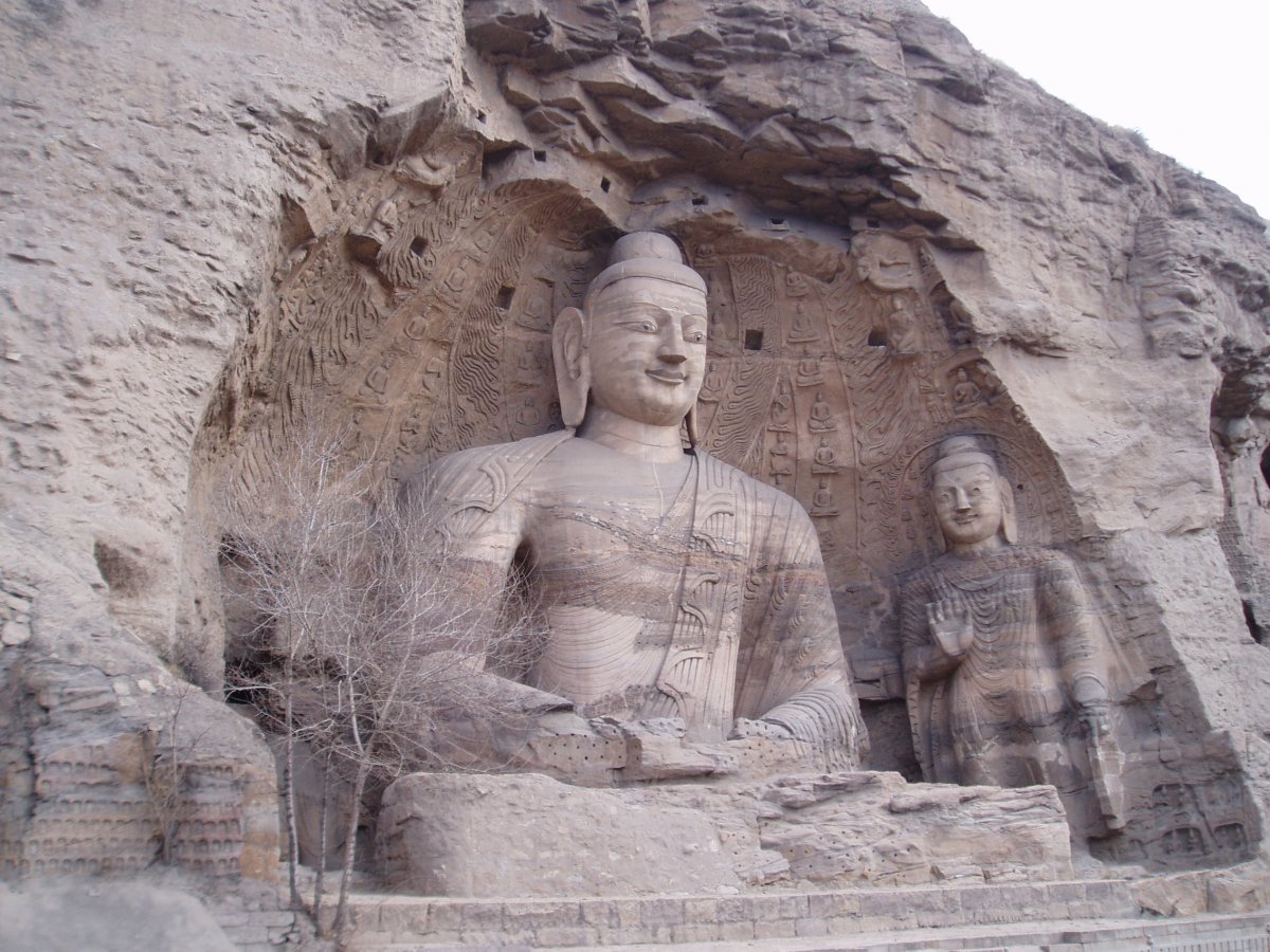 see-the-ancient-buddhist-temples-at-the-yungang-grottoes-in-shanxi