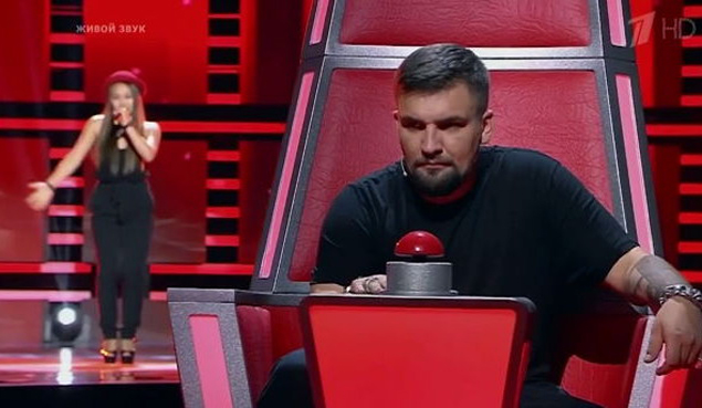 Причёска басты в шоу голос Причёска басты в шоу голос