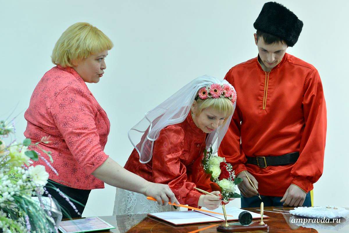 Свадьба в казачьем стиле в селе Тамбовка Амурской области (5)