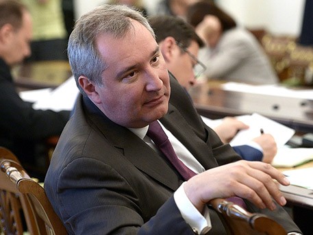 Рогозин нашел участника Евровидения, который «всех их пошлет»