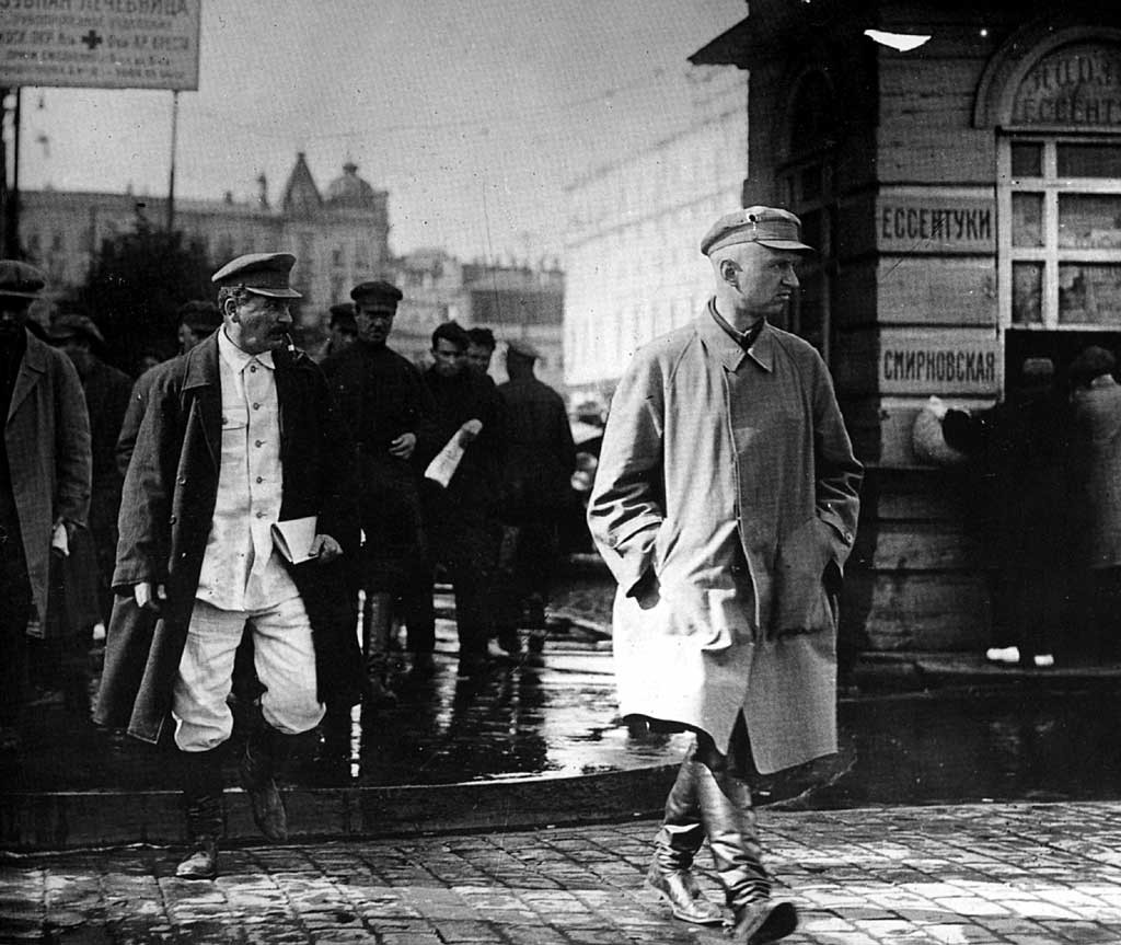 Сталин гуляет по Москве, 1929 год: Увидеть, исторические, фото