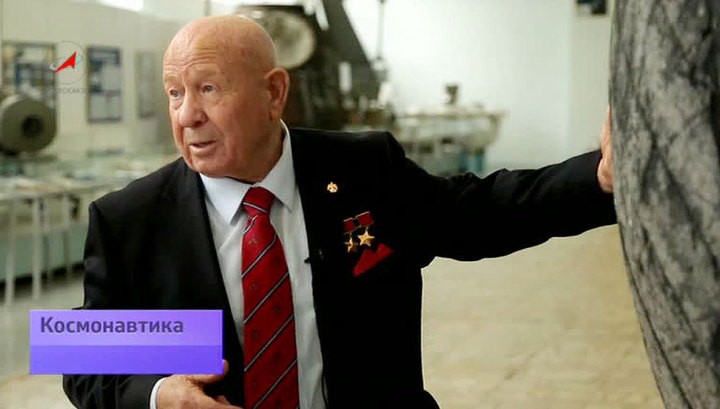 Алексей Леонов: поединок на орбите Алексей Леонов: поединок на орбите