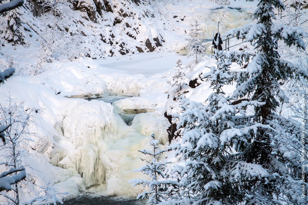 Kivach11 Замерзший, но не застывший водопад Кивач зимой