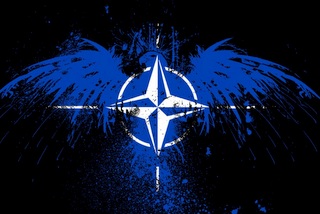 Враг стоя аплодирует Эрдогану