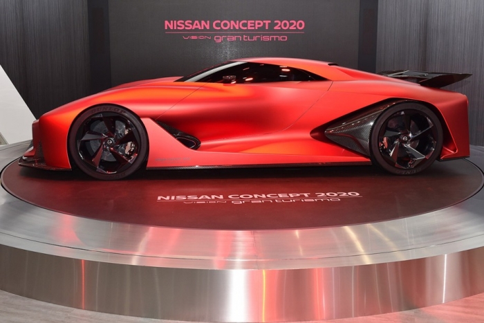 Nissan 2020.