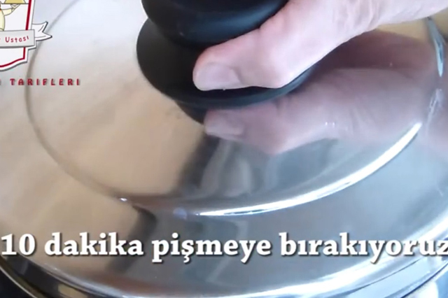 Суп с фрикадельками по-турецки (Sulu Köfte) Суп с фрикадельками по-турецки (Sulu Köfte)