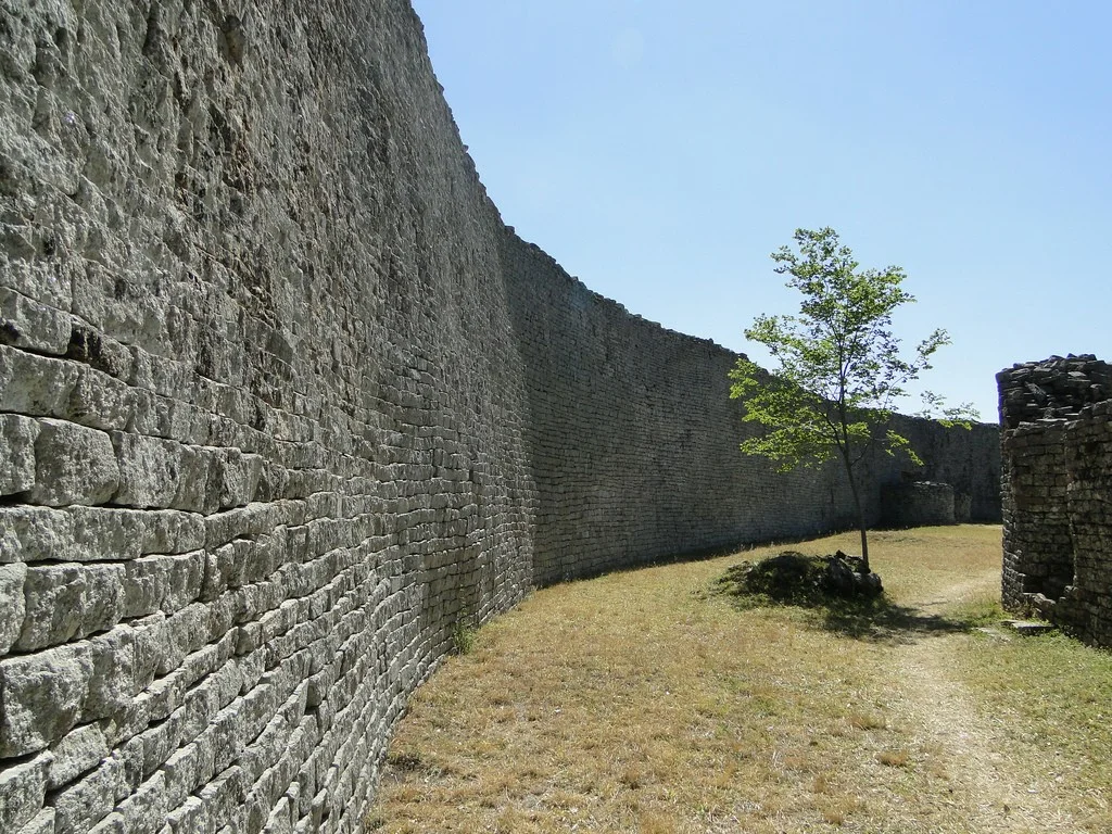 bolshoy_zimbabve-004 bolshoy_zimbabve-004