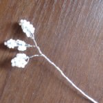 Белая акация из бисера своими руками