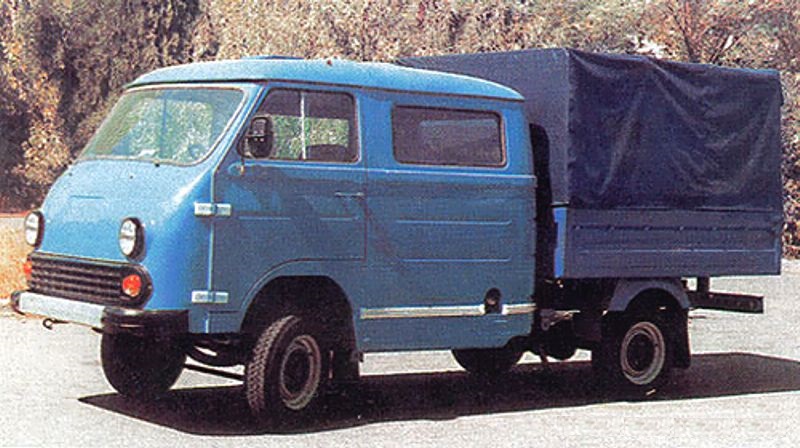  1992 год, ЕрАЗ-762ВДП. ЕрАЗ, Ереванский автозавод
