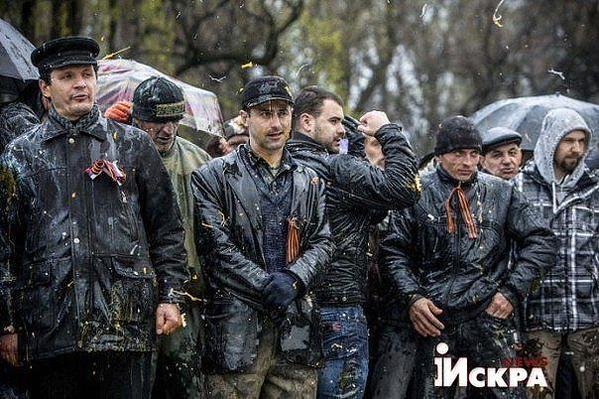 Фотография "300 запорожцев не покорившихся фашистам" вошла в сотню лучших фото 2014 года.