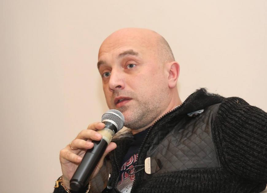 Захар Прилепин: Желаю Сергею Удальцову удачи. По-моему, он честный парень Захар Прилепин: Желаю Сергею Удальцову удачи. По-моему, он честный парень